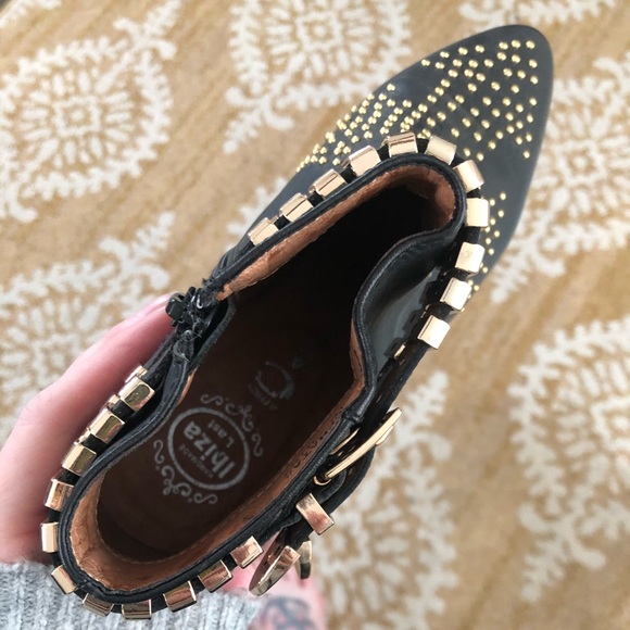 New and never worn out J Campbell Benatar booties! - Picture 8 of 8